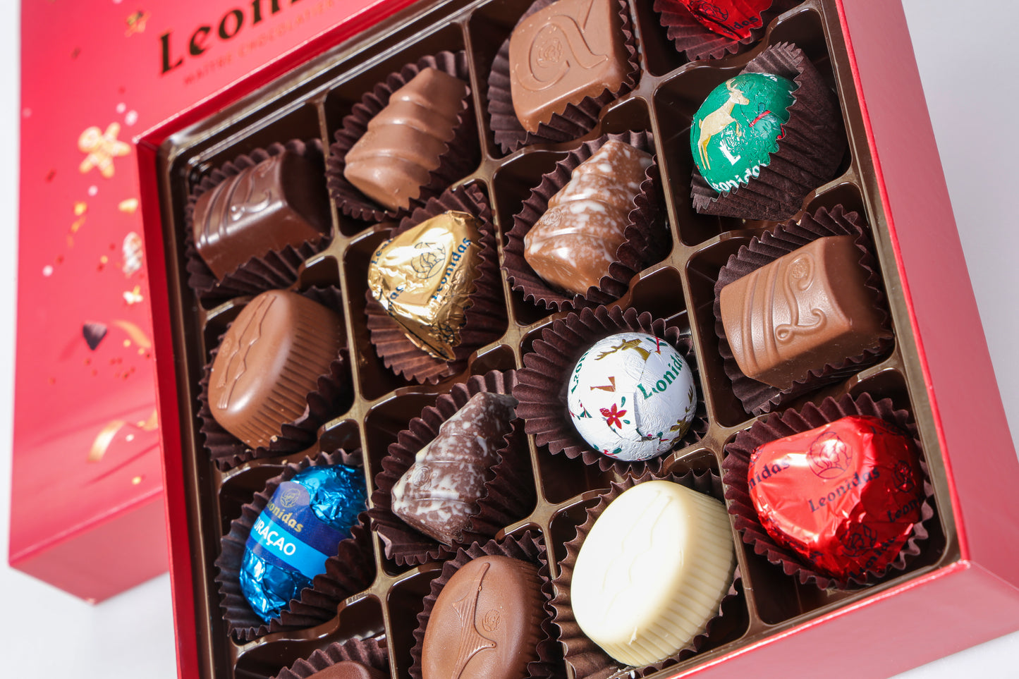 Коледна кутия Херитидж Червена