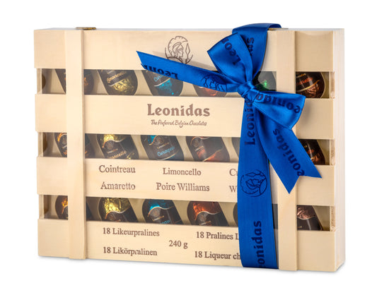 Дървена кутия Liqueurs (18бр.)