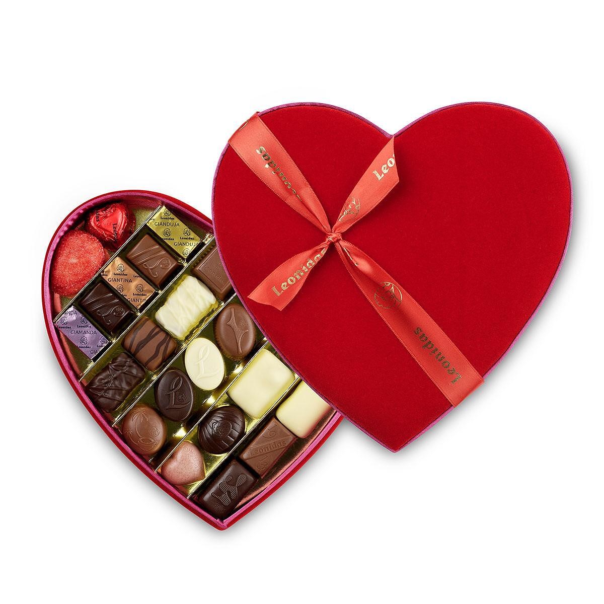 Box of Leonidas Coeur Big Velvet Chocolates (26 pcs.)